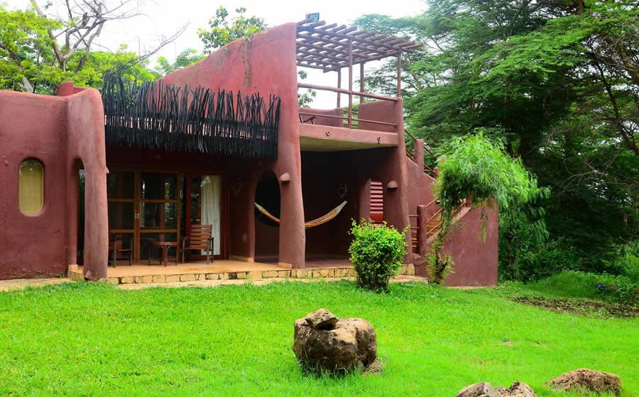 Amboseli Serena Lodge